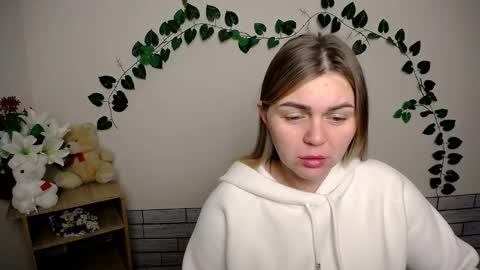 Snapshot of magic_katarina_ chatting on 12.09.24 magic_katarina_ online show from 12.09.24