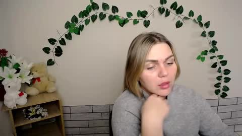 Snapshot of magic_katarina_ chatting on 12.20.24 magic_katarina_ online show from 12.20.24