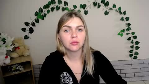 Snapshot of magic_katarina_ chatting on 01.09.25 magic_katarina_ online show from 01.09.25