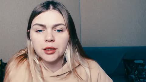 Snapshot of magic_katarina_ chatting on 01.26.25 magic_katarina_ online show from 01.26.25