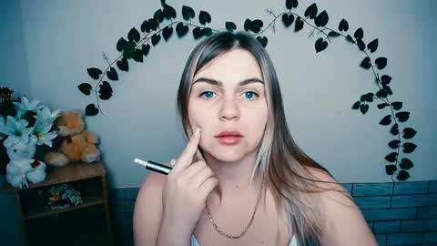 Snapshot of magic_katarina_ chatting on 02.06.25 magic_katarina_ online show from 02.06.25