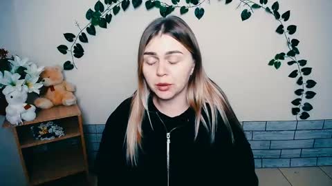 Snapshot of magic_katarina_ chatting on 02.10.25 magic_katarina_ online show from 02.10.25