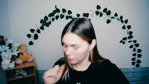 Snapshot of magic_katarina_ chatting on 02.12.25 magic_katarina_ online show from 02.12.25