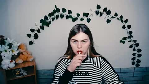 Snapshot of magic_katarina_ chatting on 02.13.25 magic_katarina_ online show from 02.13.25