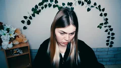 Snapshot of magic_katarina_ chatting on 02.17.25 magic_katarina_ online show from 02.17.25