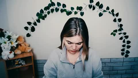 Snapshot of magic_katarina_ chatting on 03.06.25 magic_katarina_ online show from 03.06.25