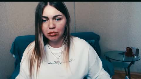 Snapshot of magic_katarina_ chatting on 10.23.25 magic_katarina_ online show from 10.23.25