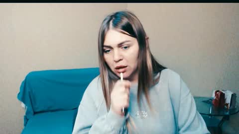 Snapshot of magic_katarina_ chatting on 10.27.25 magic_katarina_ online show from 10.27.25