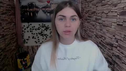 Snapshot of magic_katarina_ chatting on 11.04.25 magic_katarina_ online show from 11.04.25