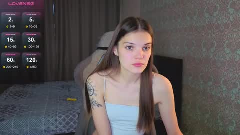 Snapshot of magic_shy chatting on 10.30.25 Merry online show from 10.30.25