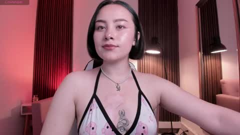 Snapshot of magic_vera chatting on 05.14.26 Vera online show from 05.14.26