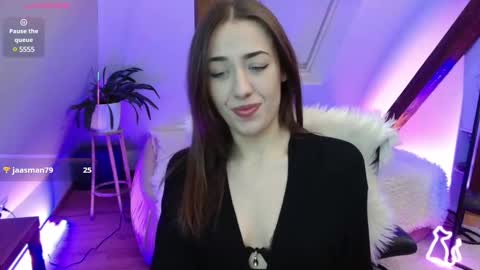 Snapshot of magic_zooey chatting on 03.03.25 Zooey online show from 03.03.25