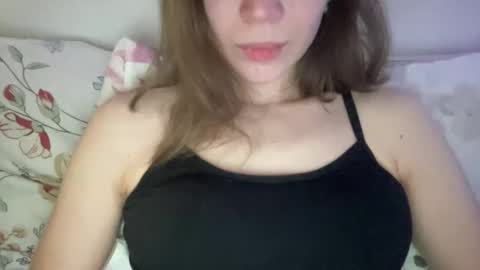 Snapshot of magicgirl50053 chatting on 02.18.26 magicgirl50053 online show from 02.18.26