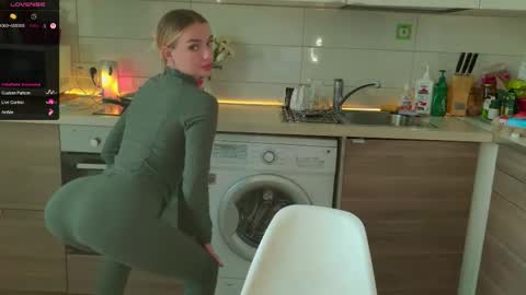 MagicLove online show from 09.10.25