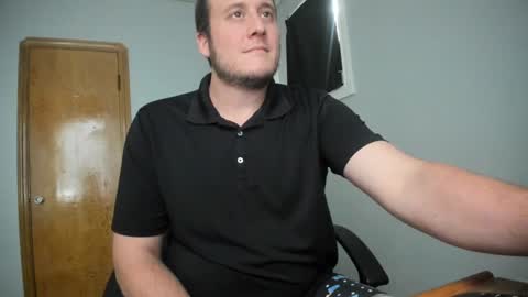 Snapshot of magicman176 chatting on 09.08.25 Magic176 online show from 09.08.25