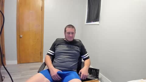 Snapshot of magicman176 chatting on 11.02.25 Magic176 online show from 11.02.25