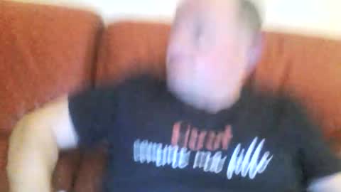 Snapshot of magicman250 chatting on 12.18.25 magicman250 online show from 12.18.25