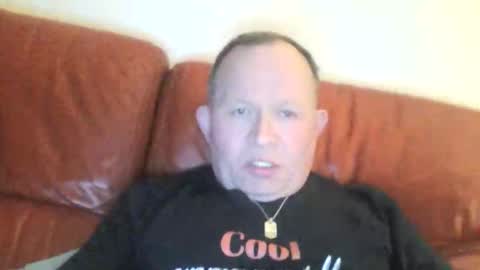 Snapshot of magicman250 chatting on 01.05.26 magicman250 online show from 01.05.26