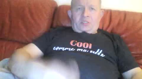 Snapshot of magicman250 chatting on 01.06.26 magicman250 online show from 01.06.26