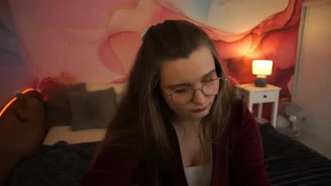 Emily online show from 10.08.25