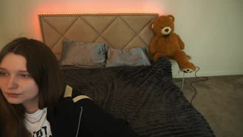 Emily online show from 05.22.26