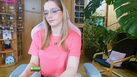 Nicole online show from 01.18.25