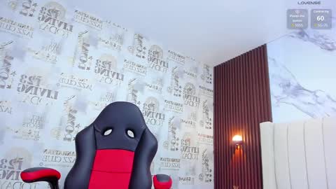 Snapshot of magievans1 chatting on 02.20.25 magievans1 online show from 02.20.25