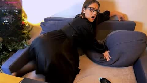 Jade online show from 11.25.25