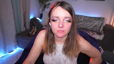 Snapshot of magnetic_ami chatting on 01.11.25 Ami online show from 01.11.25