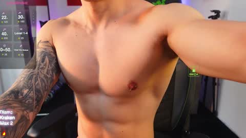 Snapshot of magnus_savage chatting on 10.09.25 If you want me to use the Lovense please let me know -- online show from 10.09.25