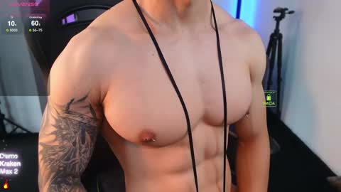 Snapshot of magnus_savage chatting on 11.21.25 If you want me to use the Lovense please let me know -- online show from 11.21.25