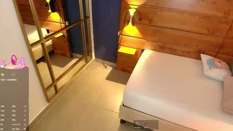 Dani online show from 10.25.25