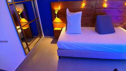 Dani online show from 11.25.25