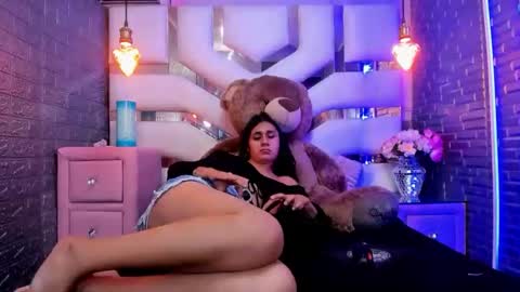 mahiara hot online show from 04.29.26