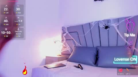 maia_520 online show from 10.23.25