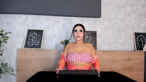 M A I A online show from 05.18.26
