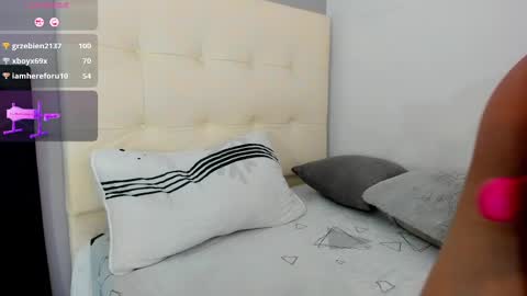 Maia online show from 02.23.25