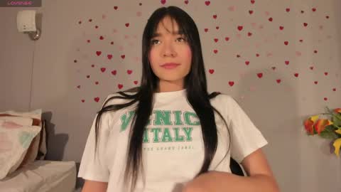 Snapshot of maia_w10 chatting on 05.19.26 Maia online show from 05.19.26