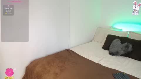 Snapshot of maiaa_evans chatting on 02.08.26 t online show from 02.08.26