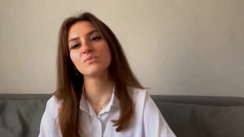 M I A online show from 03.21.26