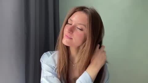 M I A online show from 05.30.26