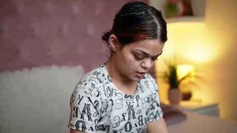  Maia  online show from 02.22.26