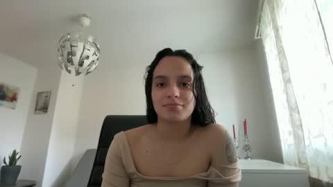 Maia  online show from 04.14.26