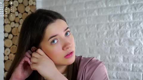 Lucy online show from 12.05.25