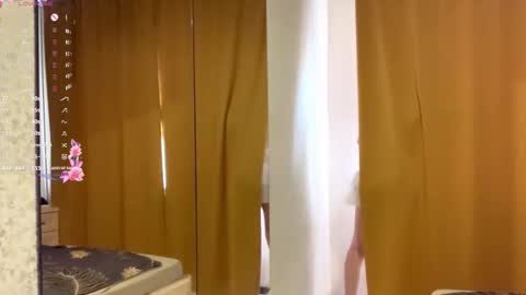 Elina online show from 09.28.25