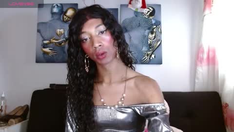 Bella Maidi online show from 01.12.25