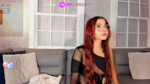Snapshot of maiia_cute chatting on 02.11.25 Maiia Cute online show from 02.11.25