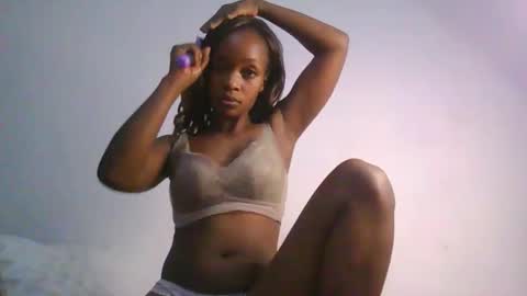 Mailah online show from 03.13.26