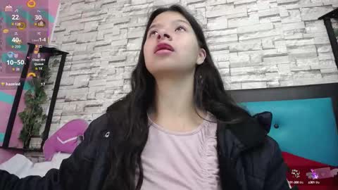 Snapshot of maily_can chatting on 10.25.25 MAILY CAN online show from 10.25.25