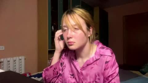 Evie online show from 06.05.26